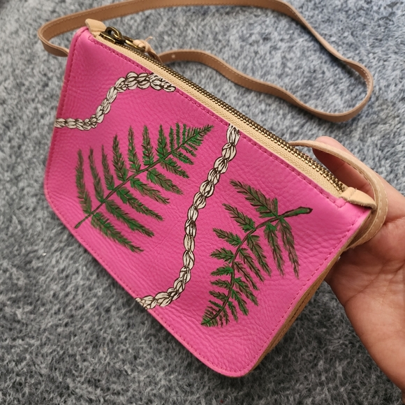 Madewell The Simple Crossbody hand painted fern pikake floral hawaiian - Picture 3 of 12